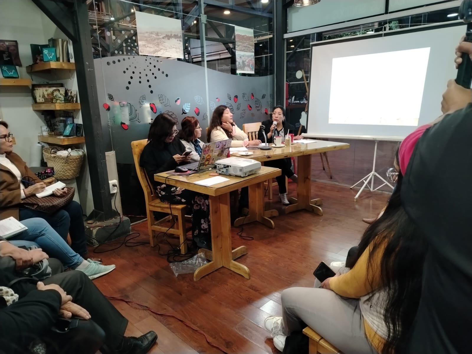 Alianza por los huérfanos de feminicidio en Bolivia 2025